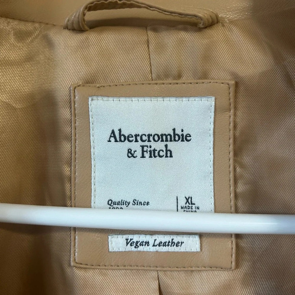 Abercrombie & Fitch Vegan  Leather Tan Blazer - Picture 4 of 4